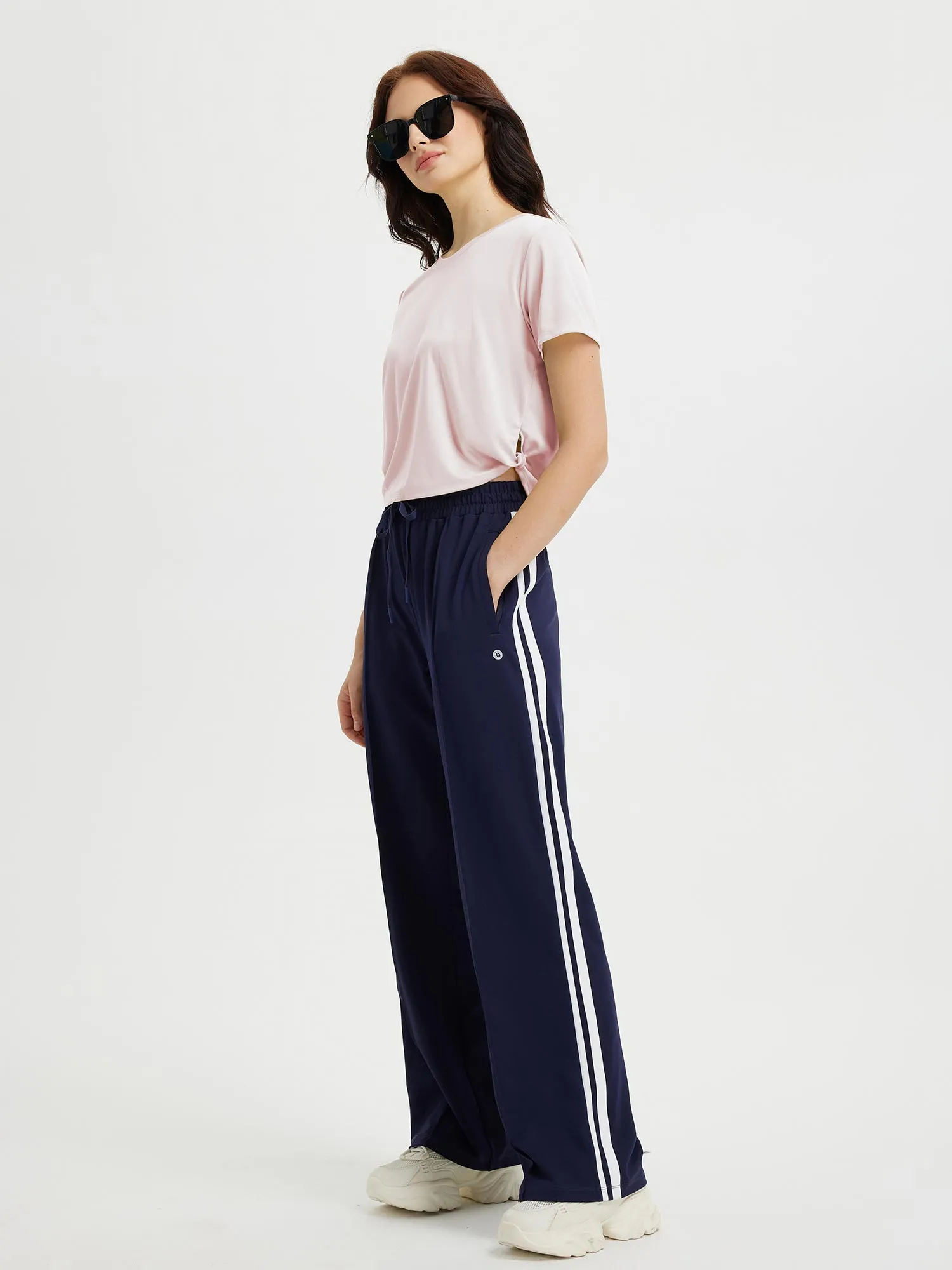 Fresh Horizon Twist Knot Short Sleeve Tee
