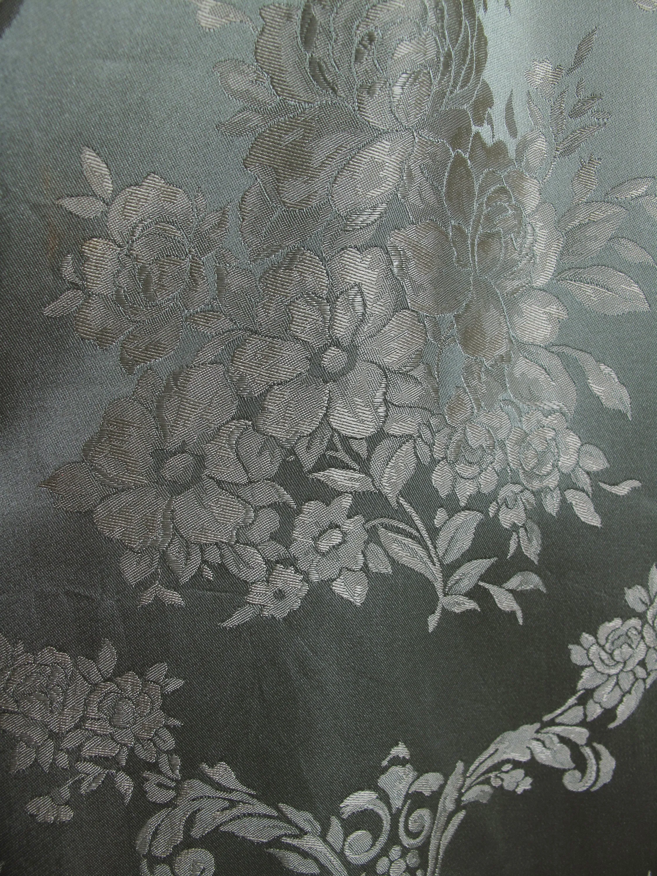 GIVENCHY COUTURE by ALEXANDER MCQUEEN