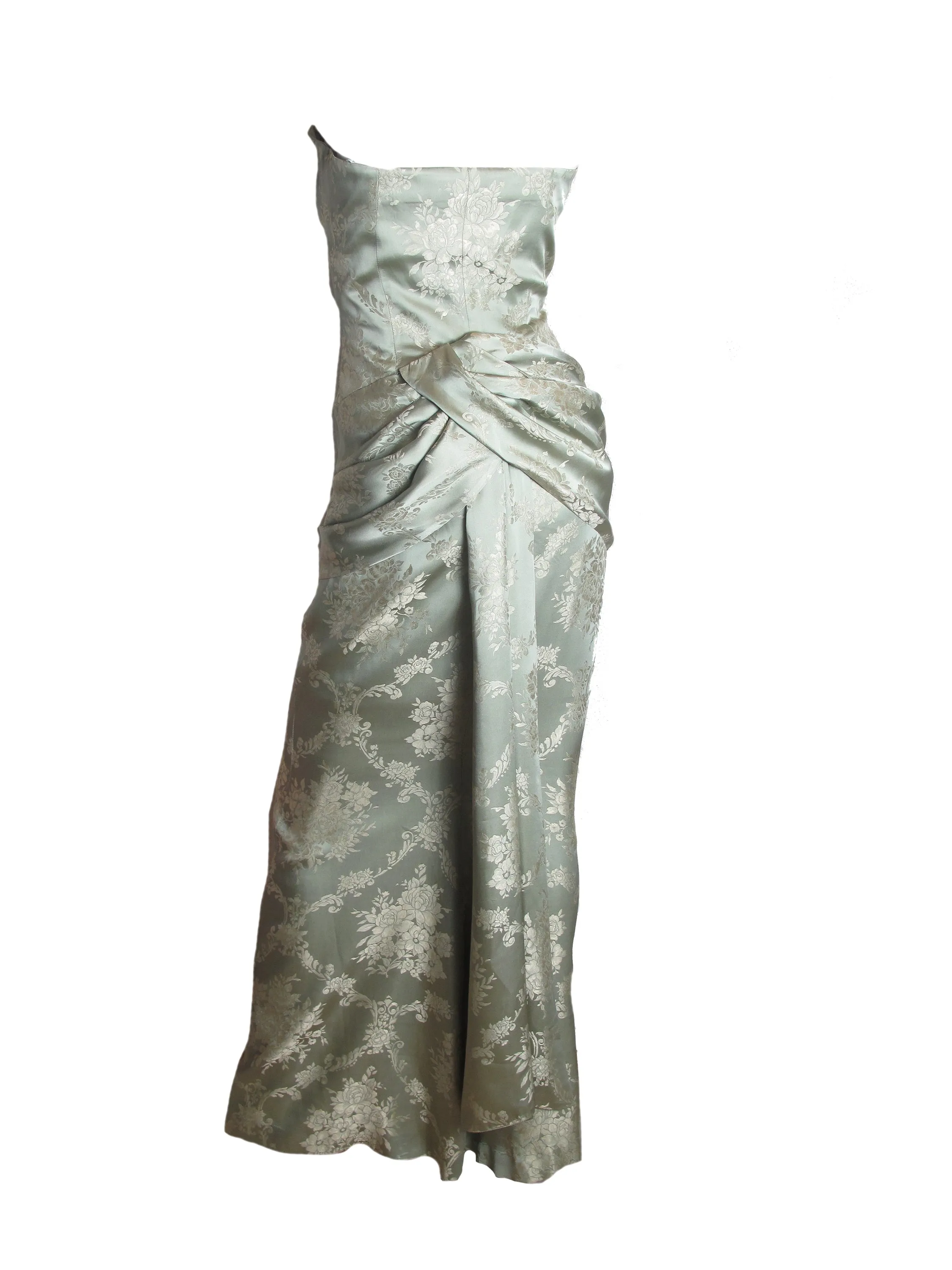 GIVENCHY COUTURE by ALEXANDER MCQUEEN