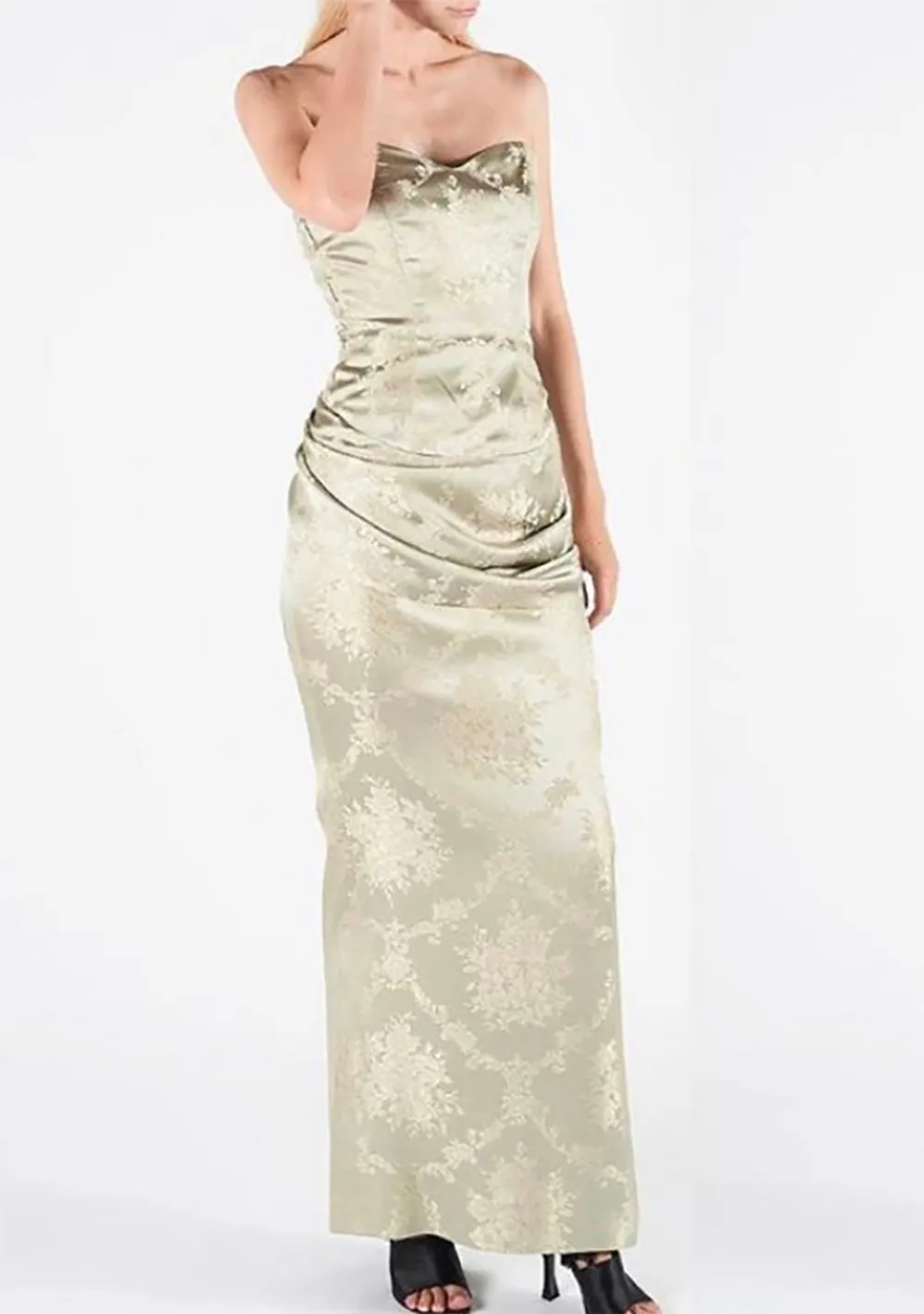 GIVENCHY COUTURE by ALEXANDER MCQUEEN