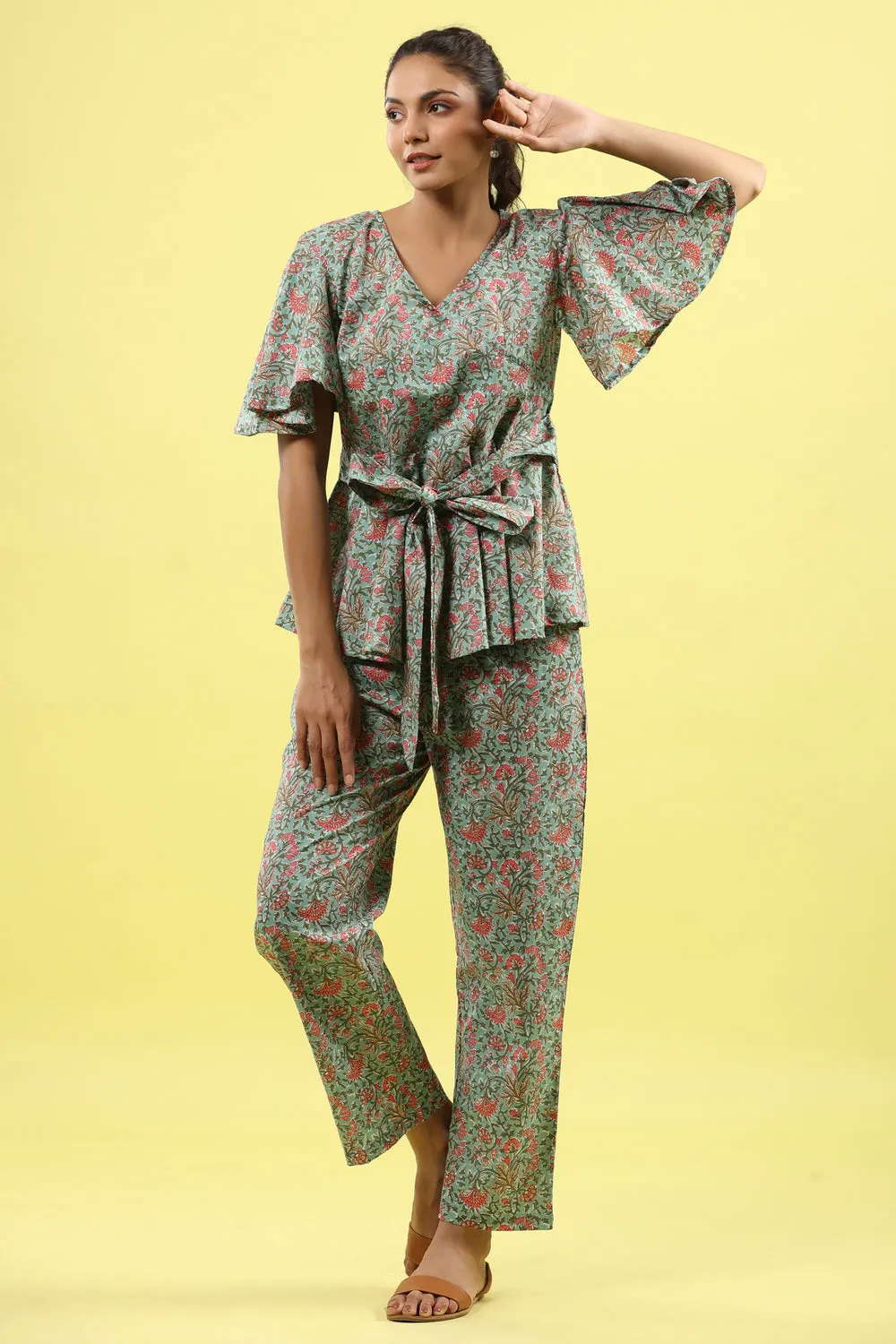 Green Jaal on Tie up Lounge Loungewear Top Set