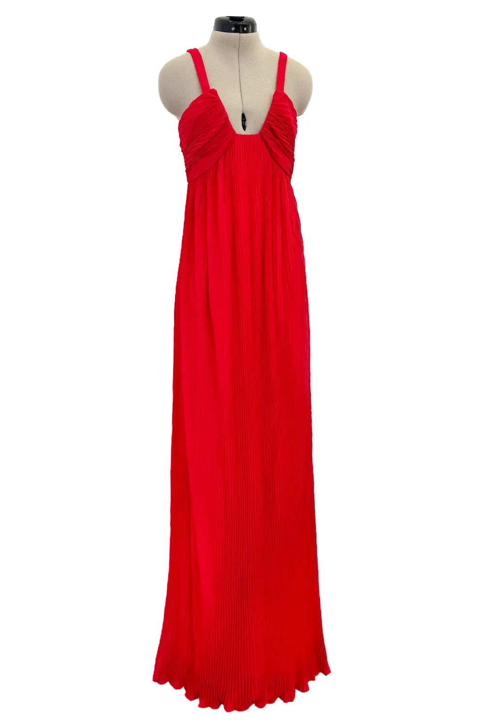 Incredible 1973 Hubert de Givenchy Haute Couture Red Sillk Crepe Chiffon Pleated Dress