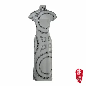 【PROSPERITY】Masterpiece Collection Haute Couture 100% Silk Cheongsam (Cap Sleeve/Tailored Fit)