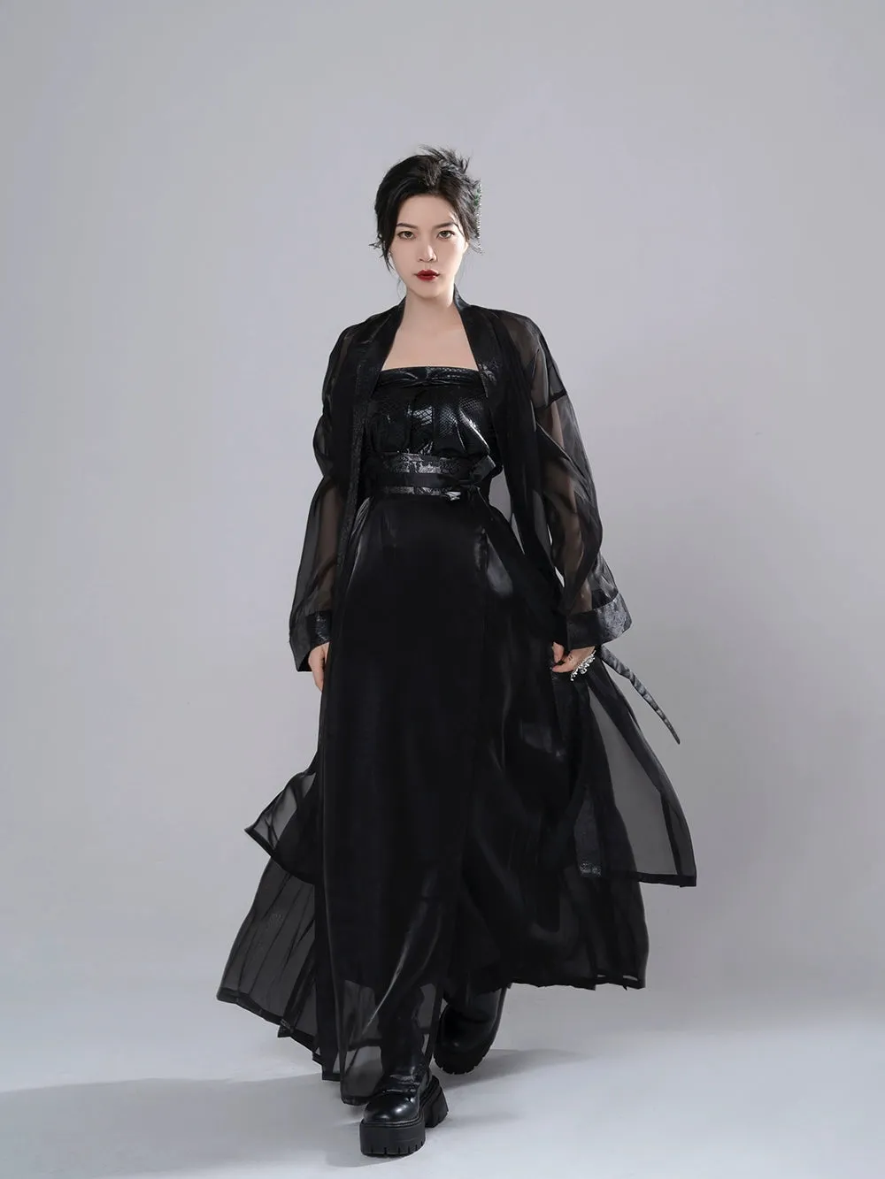 Song Dynasty | Summer Hanfu black dress, Top &  Skirt
