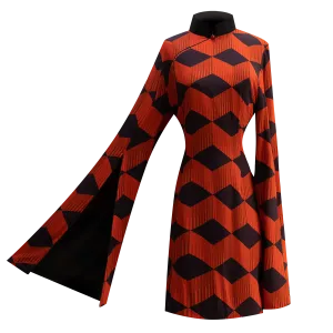 【STOREGATE VOXEL】100% Silk Cheongsam (Bell Sleeve)